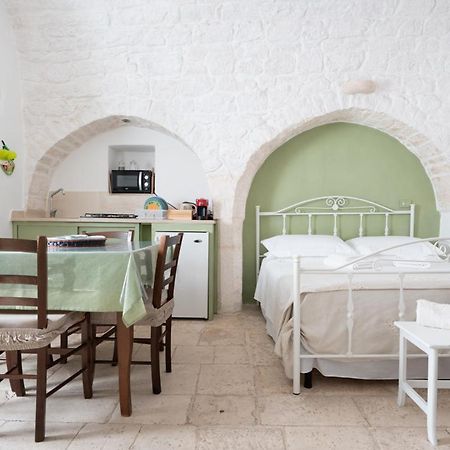 הוילה Casa Flanc - Charme Storico Nel Centro Di אוסטוני מראה חיצוני תמונה
