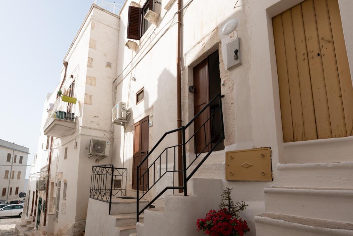 הוילה Casa Flanc - Charme Storico Nel Centro Di אוסטוני מראה חיצוני תמונה